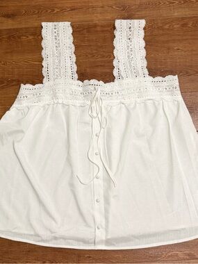 Women’s White Lace-Trim Button Front Top from Temu - Size 16/18 (4XL)